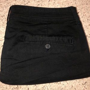 American Eagle Midi Black Khaki Shorts